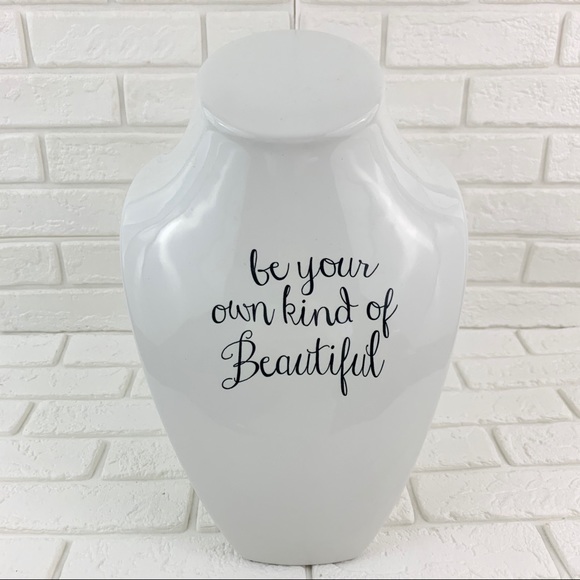 TJ MAXX Other - Ceramic Necklace Bust Stand Holder Display Glam